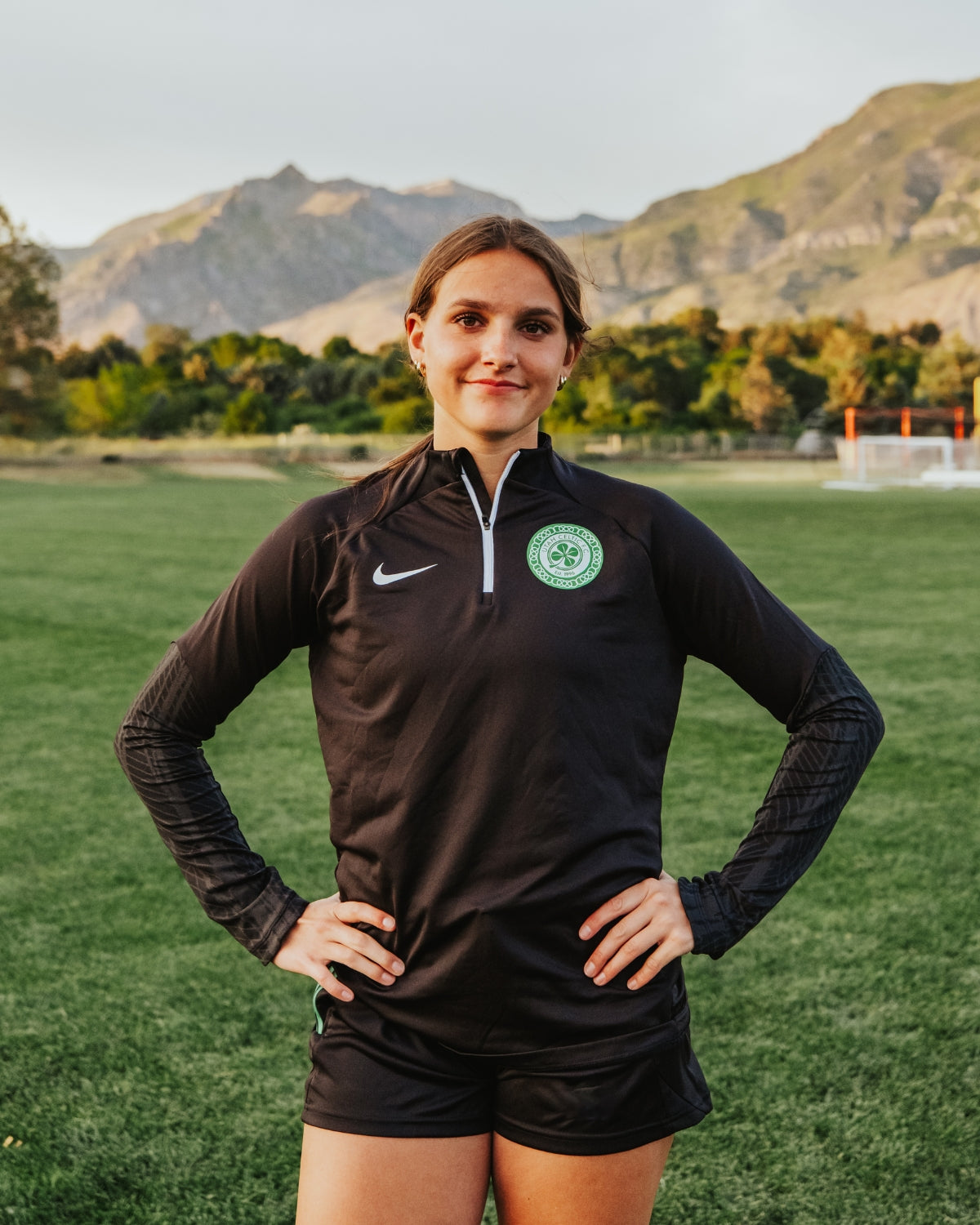 Nike 1/4 Zip Clearance