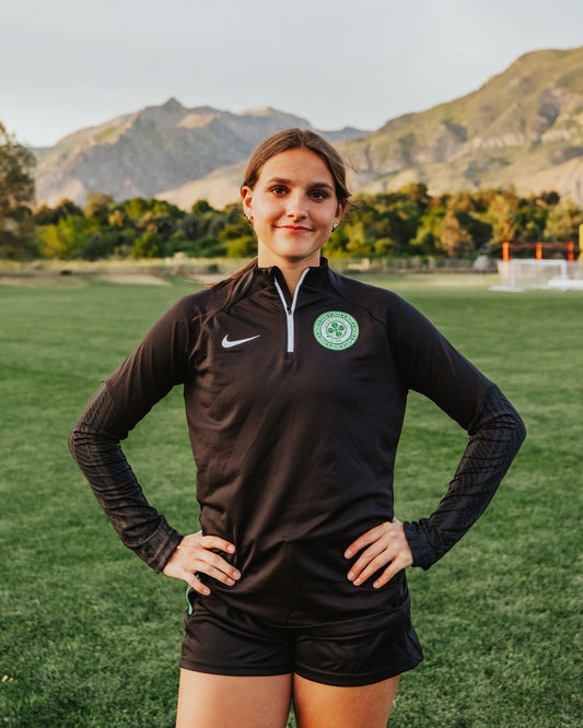 Nike 1/4 Zip Clearance